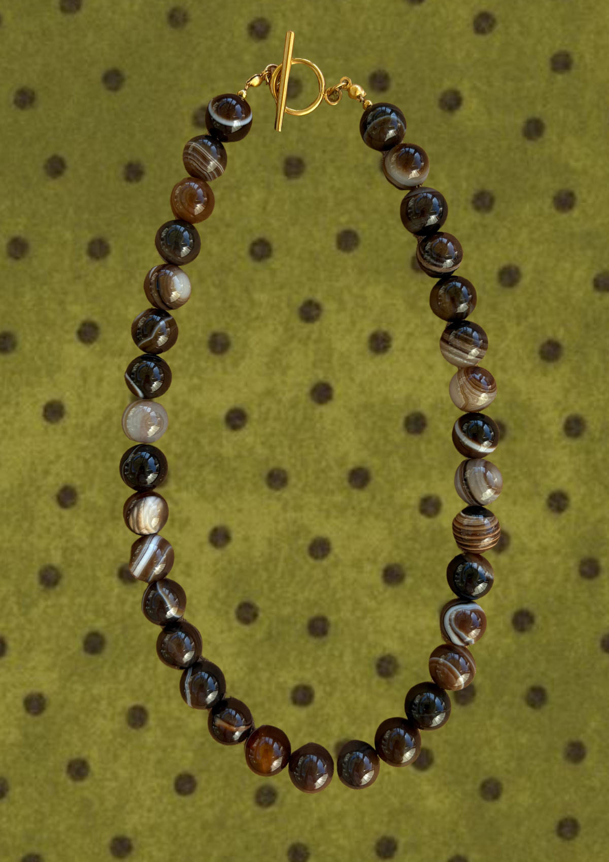 Brown Swirl Chunky Round Stone Necklace | Tarnish Resistant Accents | 17'