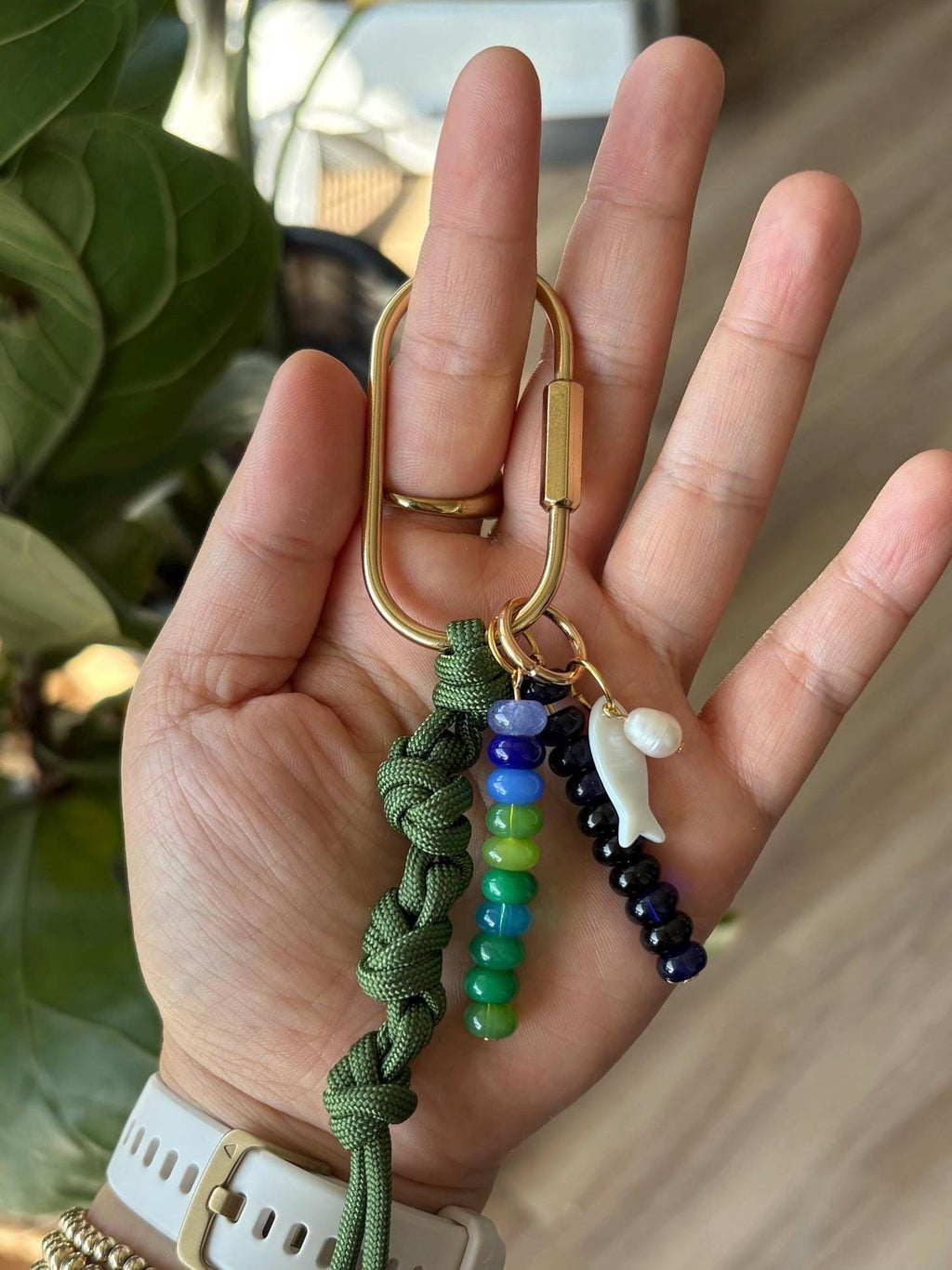 Paracord + Fish Accent Carabiner Bag Charm | Gold Accents