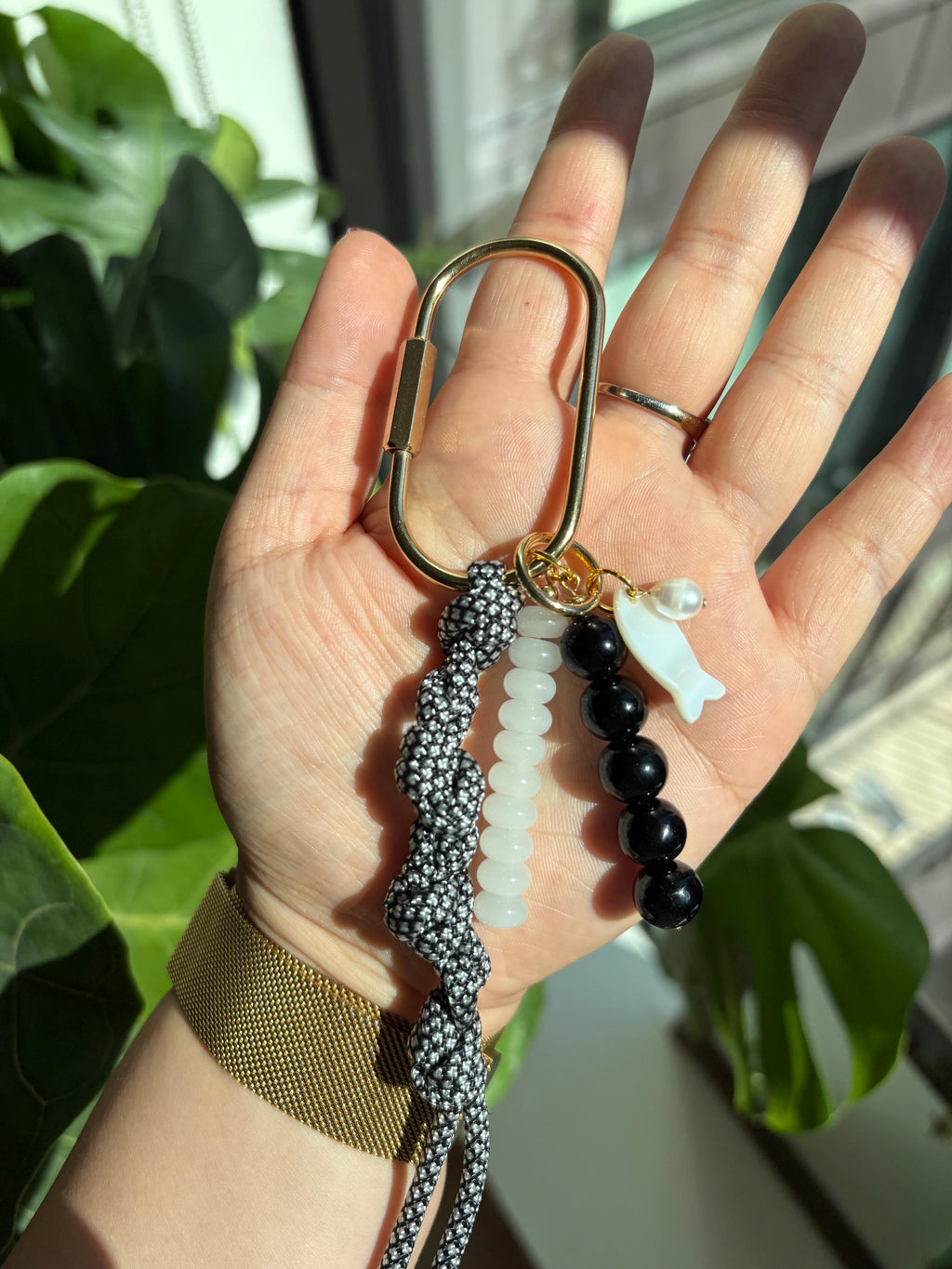 Paracord + Fish Accent Carabiner Bag Charm | Gold Accents